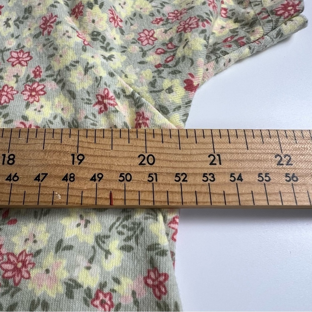 Vintage 90s Ditsy Floral T-Shirt | Tradition Country Collection - Picture 6 of 7